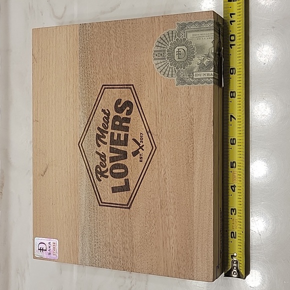 Lot of 2 cigar boxes- Davidoff Gift Selection & Red Meat Lovers Porterhouse - Picture 8 of 13